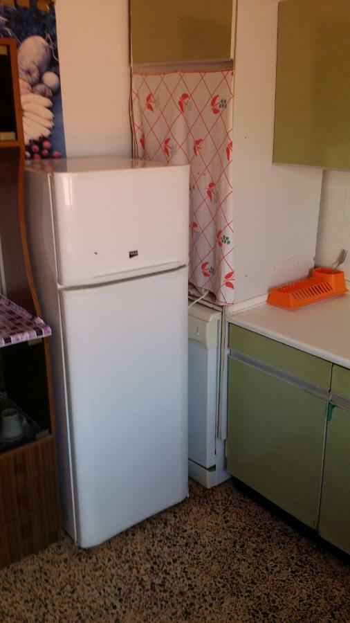 Grigorios Apartments Vrasná Екстериор снимка